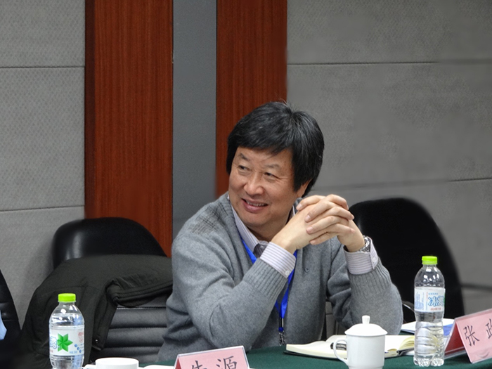 av解说
翻译与比较文化研究所所长 张政教授